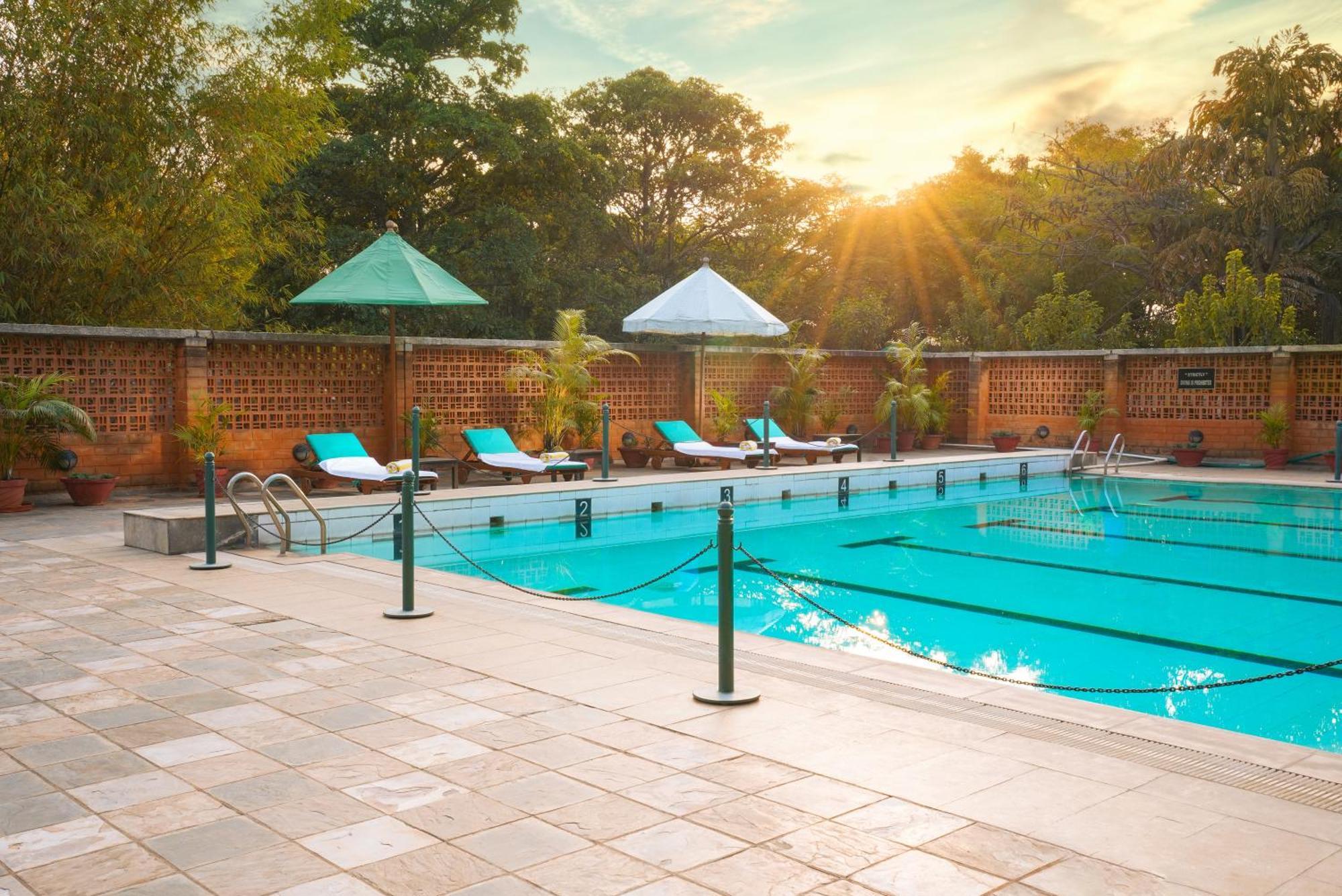 Olde Bangalore Resort And Wellness Center Devanahalli Exterior photo